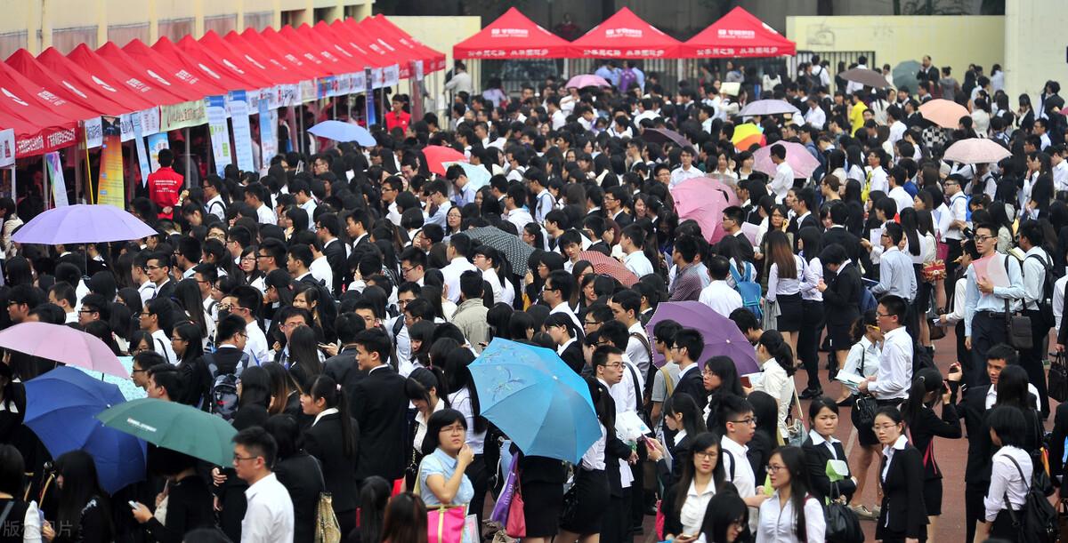 会计出纳简历模板_会计毕业生简历模板_大学生简历模板会计系